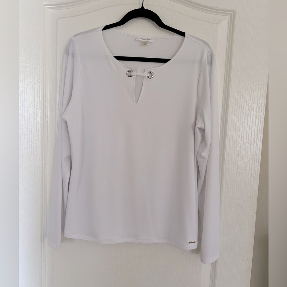 Calvin Klein White Top..Size Large